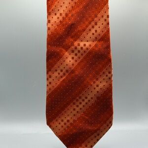 David Taylor Rust and Copper Patterned Tie 100% Silk